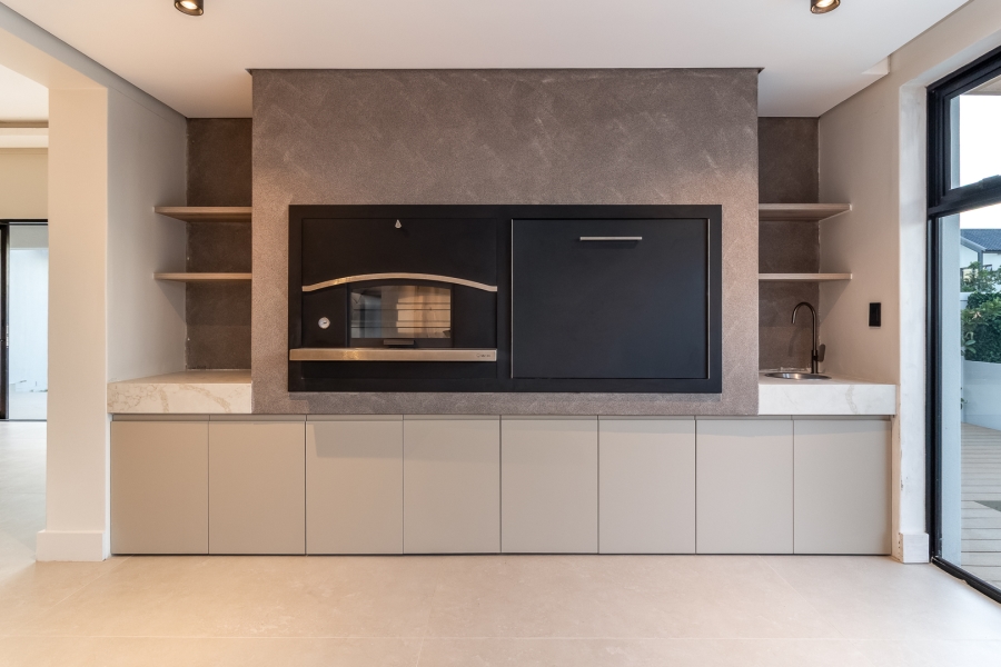 4 Bedroom Property for Sale in Pearl Valley at Val de Vie Western Cape